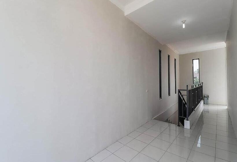 هتل Spot On 3859 Sweet Candy 2