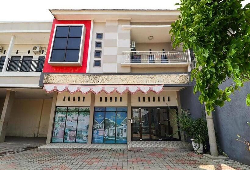 هتل Spot On 3859 Sweet Candy 2