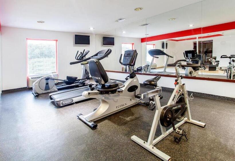 هتل Baymont Inn And Suites Lazaro Cardenas