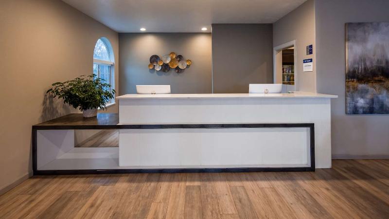 فندق Best Western Grants Inn