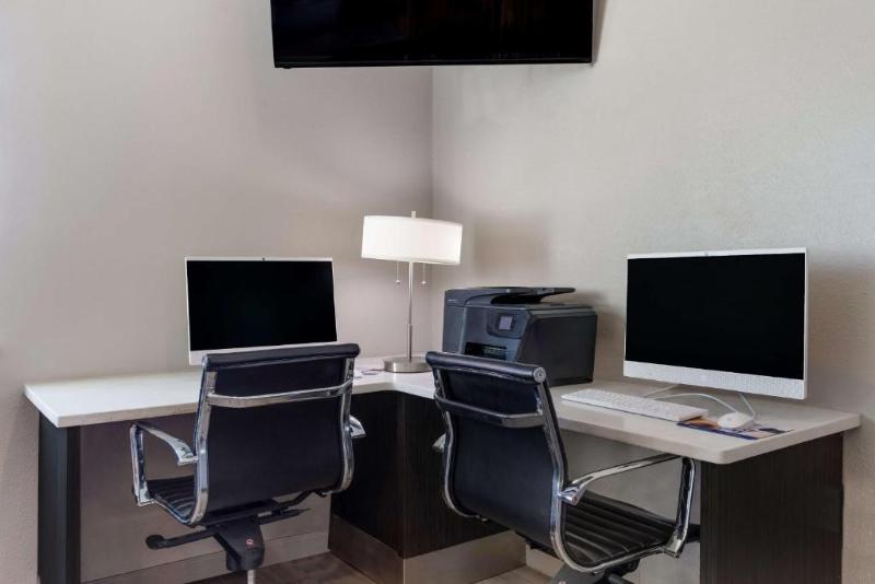 فندق Best Western Grants Inn