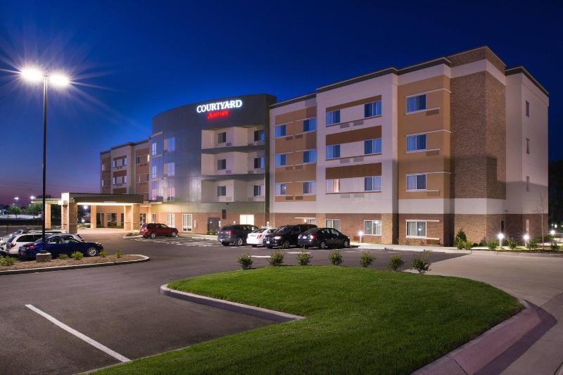 酒店 Courtyard By Marriott St. Louis St. Peters
