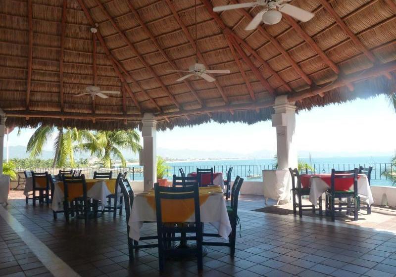 فندق Dolphin Cove Inn