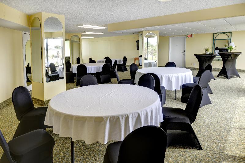 בית מלון כפרי El Caribe Resort And Conference Center