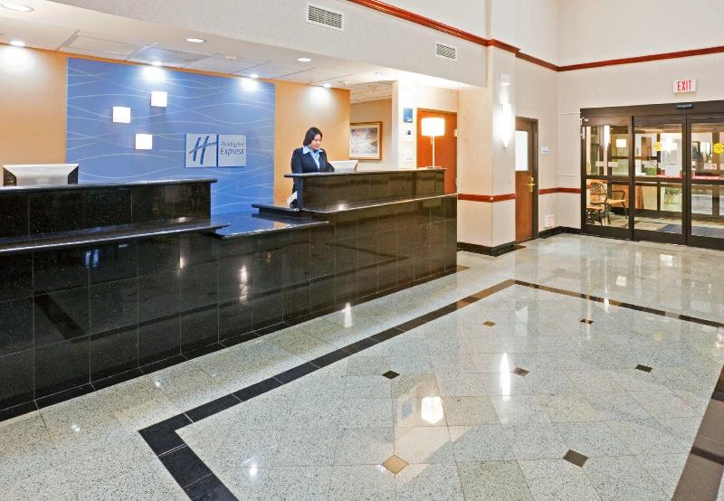 هتل Holiday Inn Express & Suites Austin Round Rock By Ihg