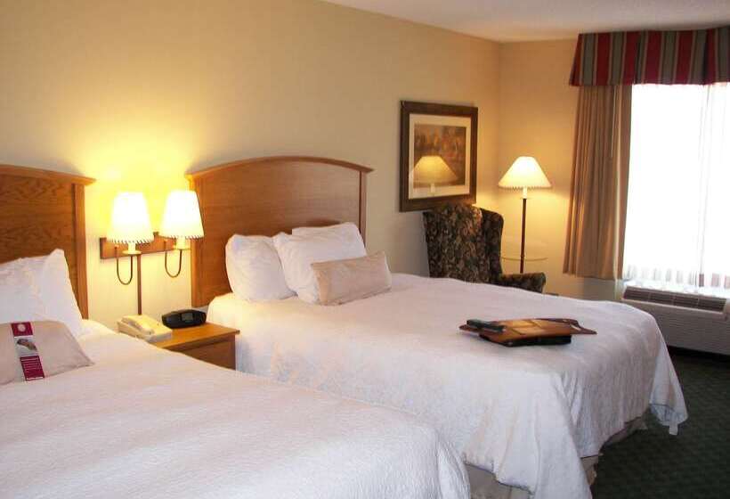 בית מלון כפרי Hampton Inn Guntersville