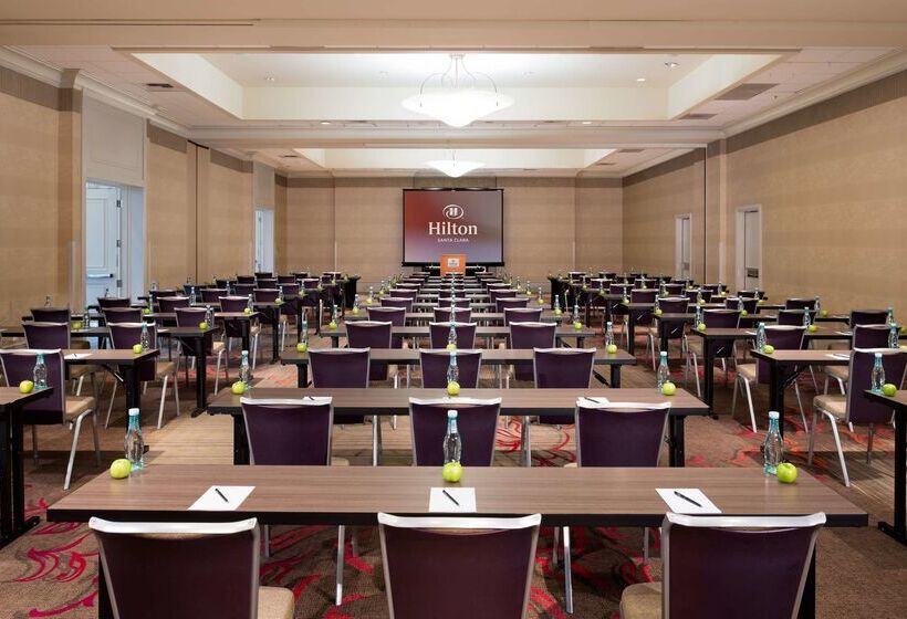 هتل Hilton Santa Clara