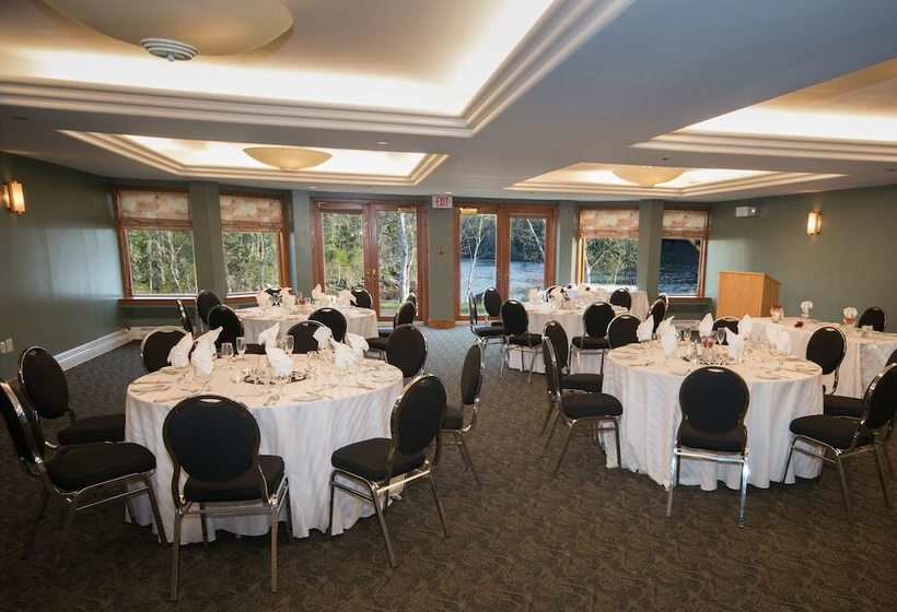 فندق Liscombe Lodge Resort And Conference Centre
