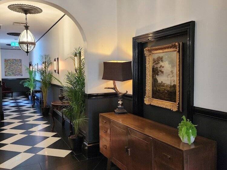 هتل The Macquarie Hobart