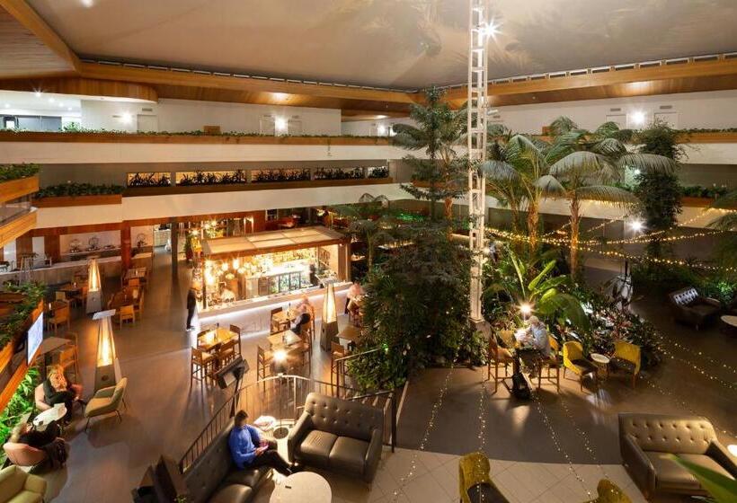 هتل Pavilion On Northbourne