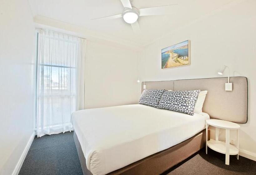 هتل Quest Newcastle