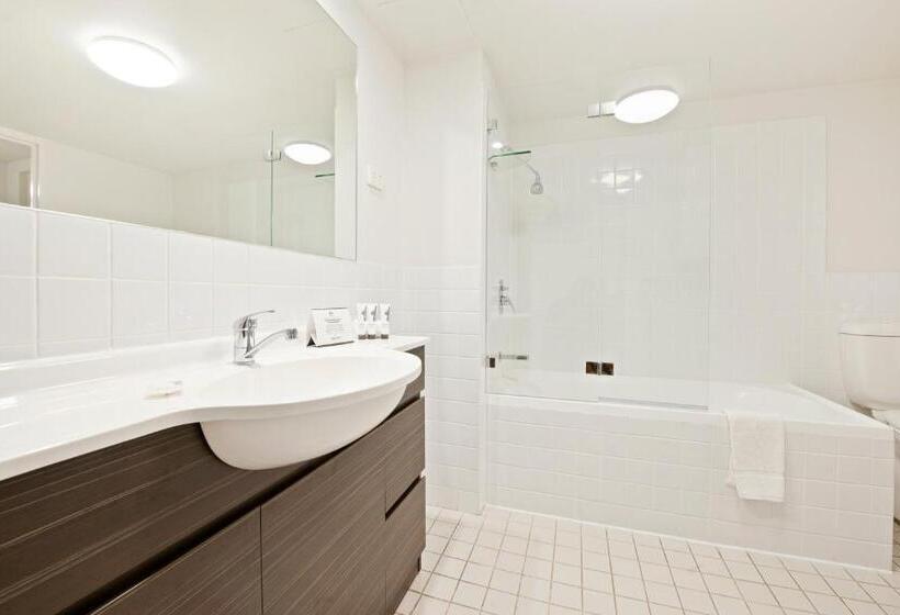 هتل Quest Newcastle