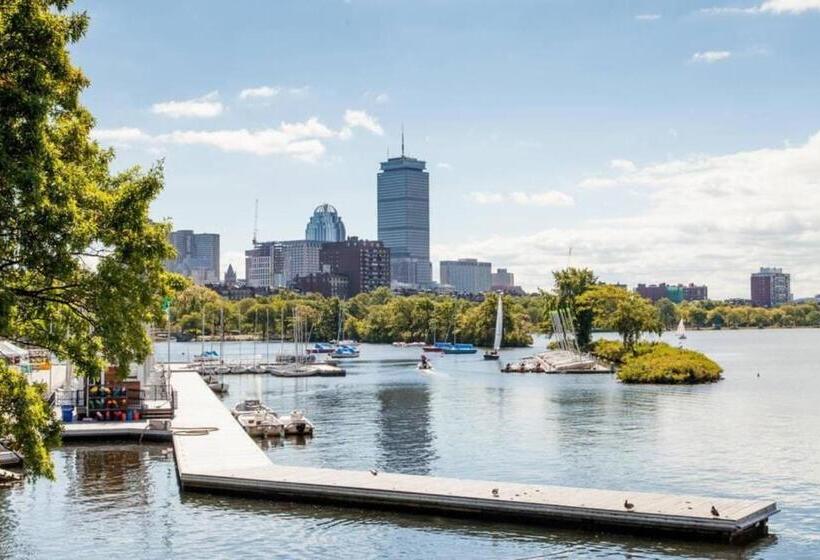 هتل Residence Inn By Marriott Boston Harbor On Tudor Wharf