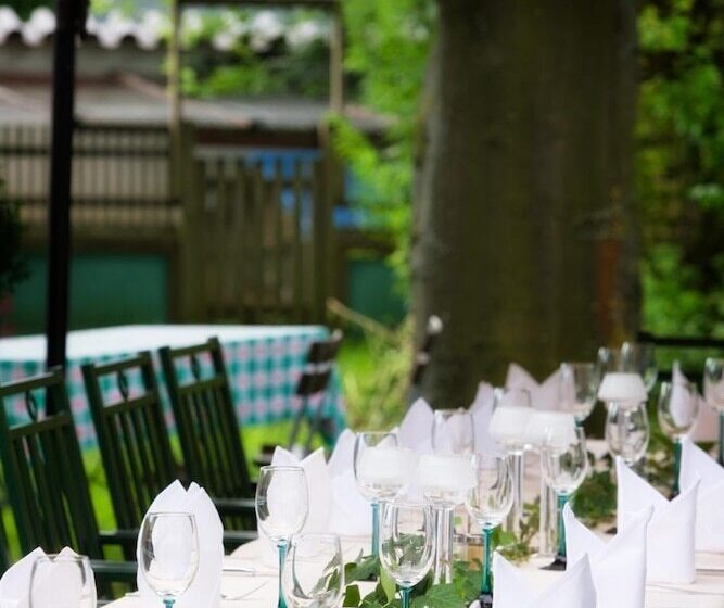 酒店 Und Restaurant Landshuter Hof