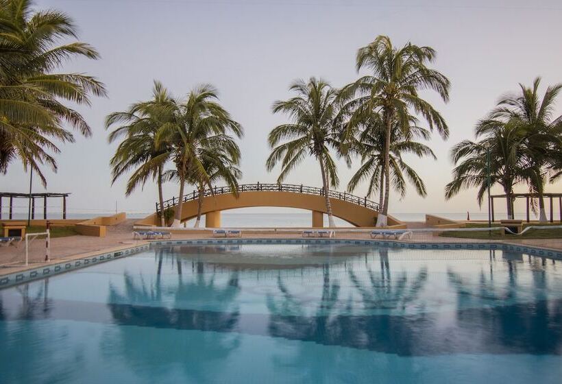 فندق Reef Yucatán All Inclusive & Convention Center