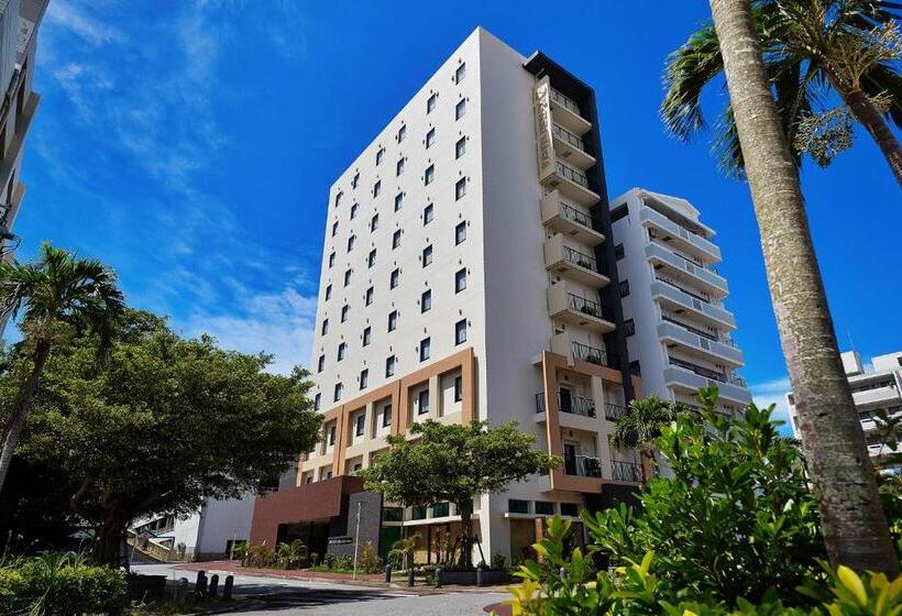 בית מלון כפרי Ys Inn Naha Orokuekimae