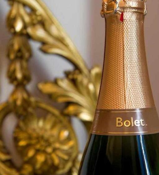 مبيت وإفطار Bolet Casa Modernista
