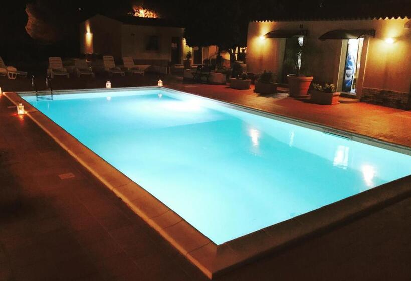 تختخواب و صبحانه Locanda Rurale Santa Marta