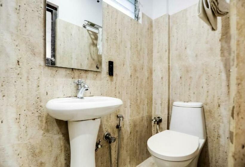 فندق Spot On 37493 Msg Lodge