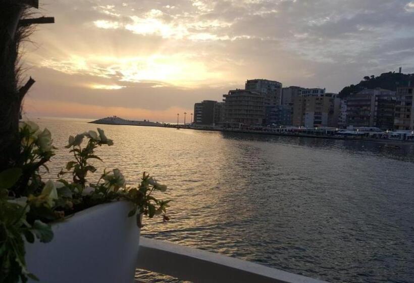 هتل Ventus Harbor