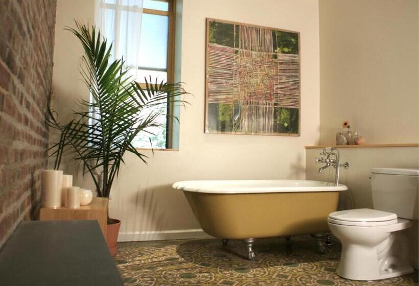 بنسيون Casa Hudson