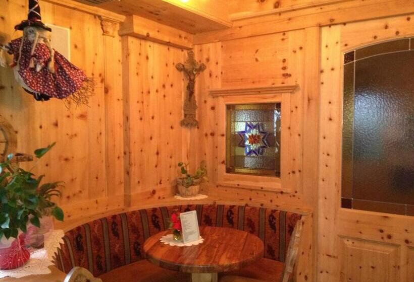 هتل Albergo Centrale