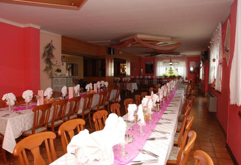 בית מלון כפרי Albergo Ginevra