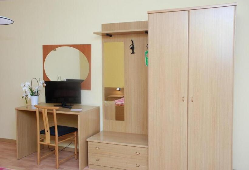 בית מלון כפרי Albergo Ginevra