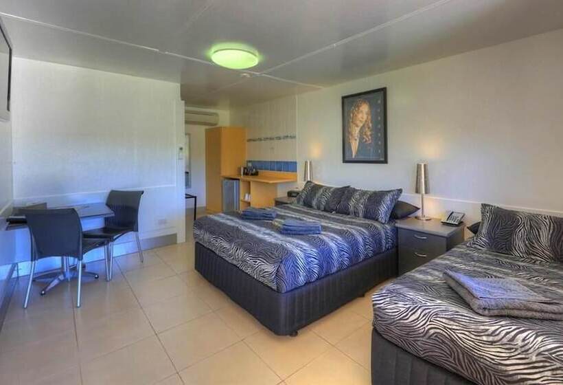 Halls Creek Motel