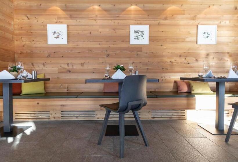 ホテル B & B Longhin