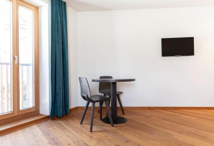 ホテル B & B Longhin