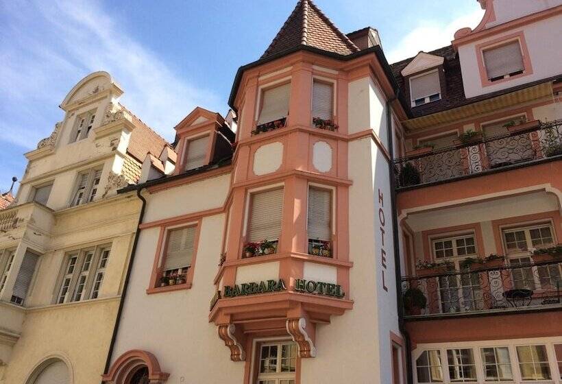 酒店 Barbara