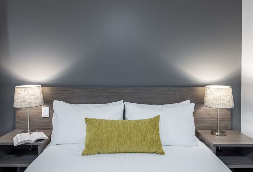 فندق Best Western Plus Ambassador Orange