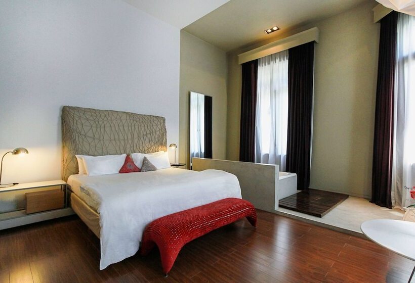 ホテル Esplendor By Wyndham Buenos Aires