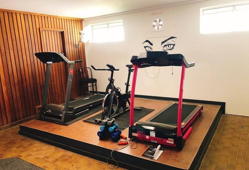 ホテル Meninya Palms Resort Moama