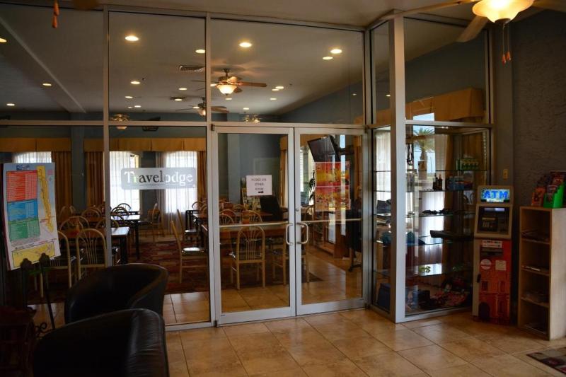 בית מלון כפרי Ramada By Wyndham & Suites South Padre Island