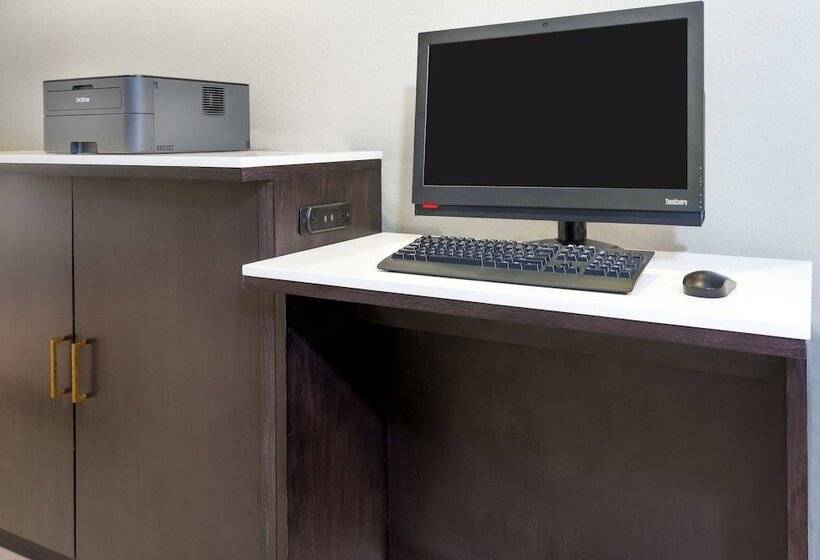 فندق Residence Inn Tampa Downtown