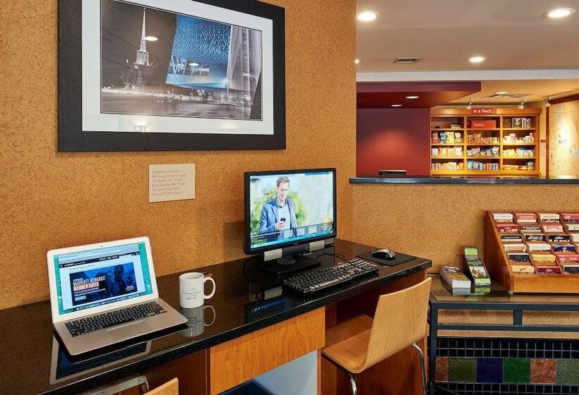 هتل Towneplace Suites By Marriott Minneapolis Downtown/north Loop