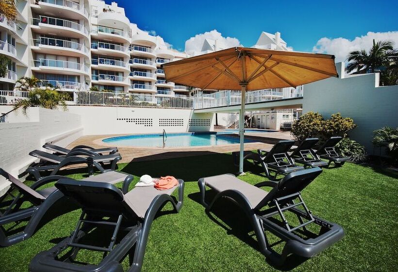 Osprey Apartments