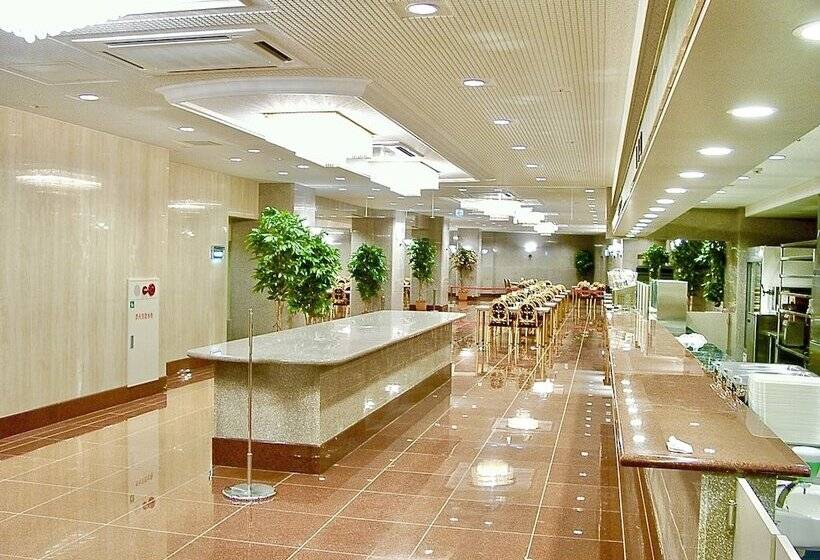 فندق Yonago Universal