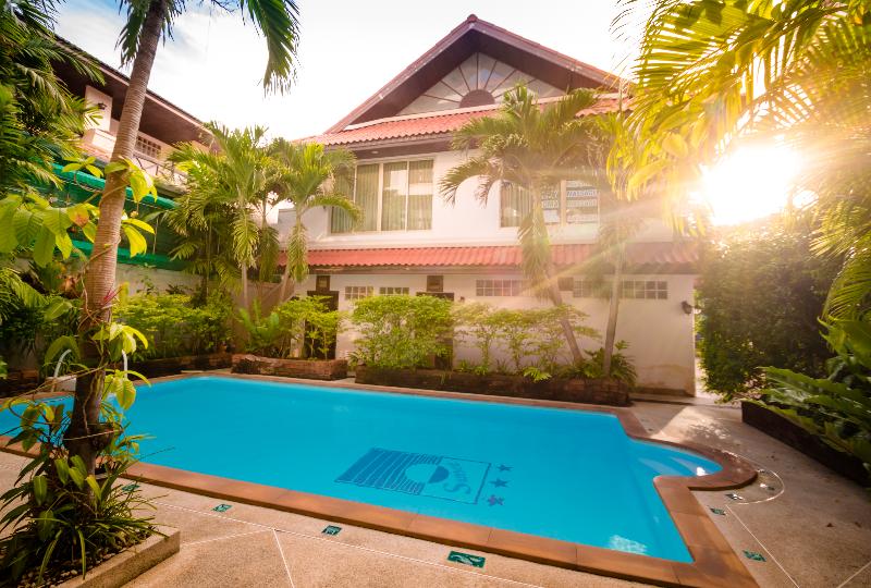 Aonang Sunset Hotel   Sha Extra Plus