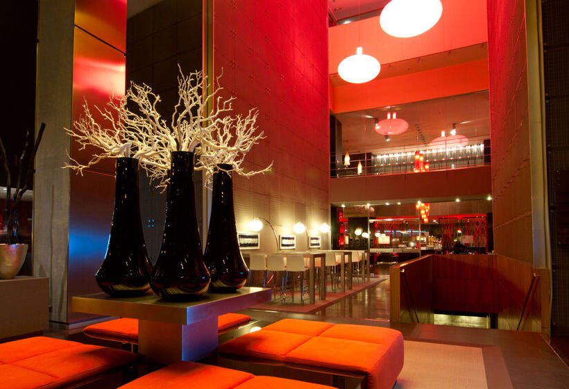 Отель Barcelona Condal Mar Affiliated By Meliá