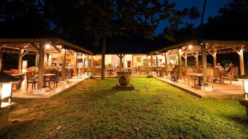 هتل Bon Ton Resort Langkawi