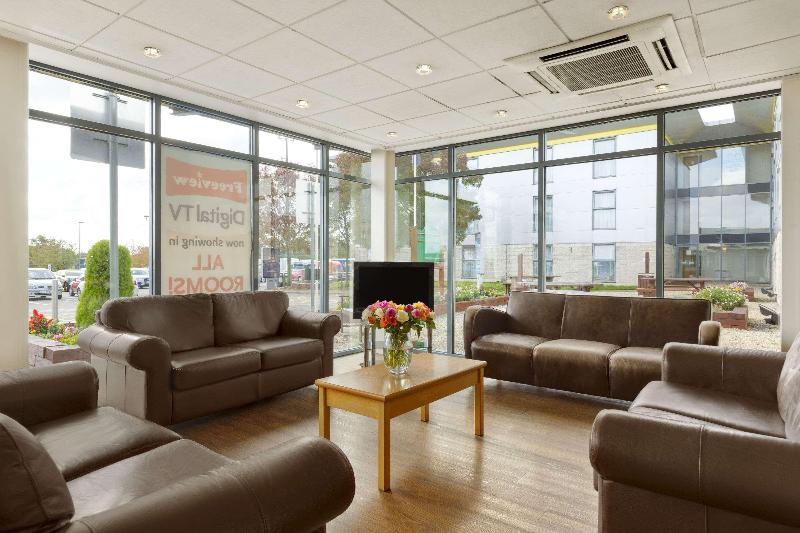 هتل Days Inn Leicester Forest East M1