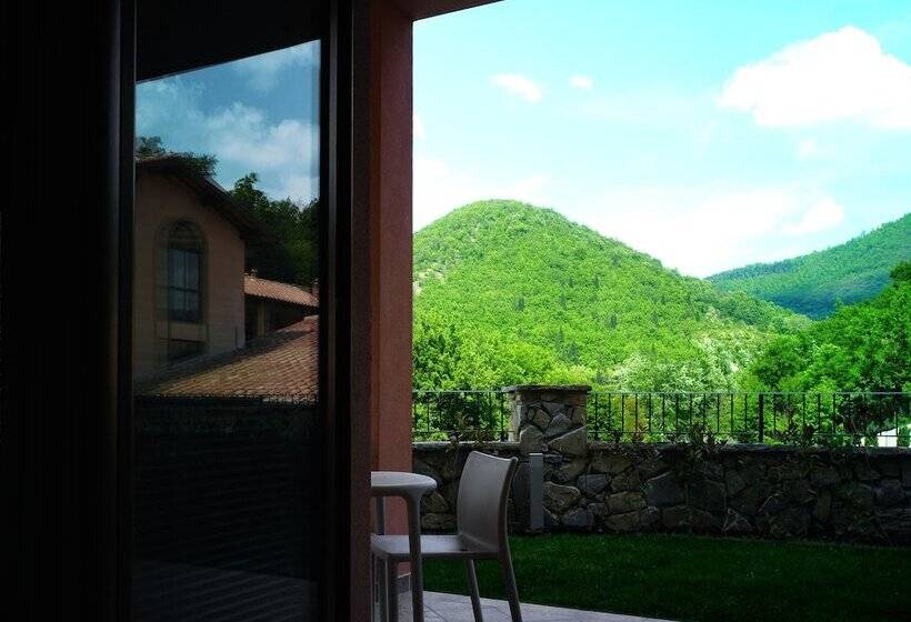 فندق Meridiana Country