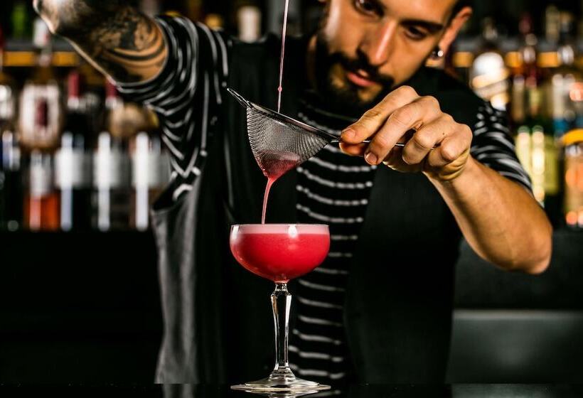 בית מלון כפרי Rydges Lakeland Resort Queenstown