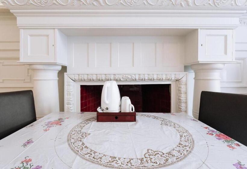 فندق Gallery Hyde Park Hostel