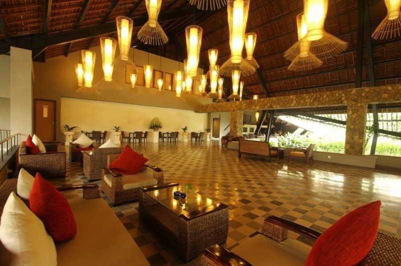 호텔 The Oasis Beach Benoa