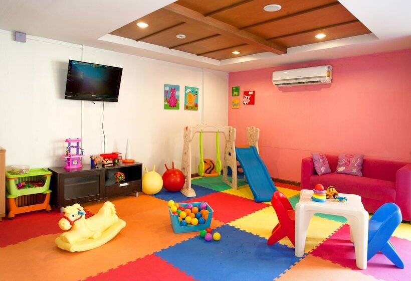 هتل Woraburi Phuket Resort & Spa   Sha Plus