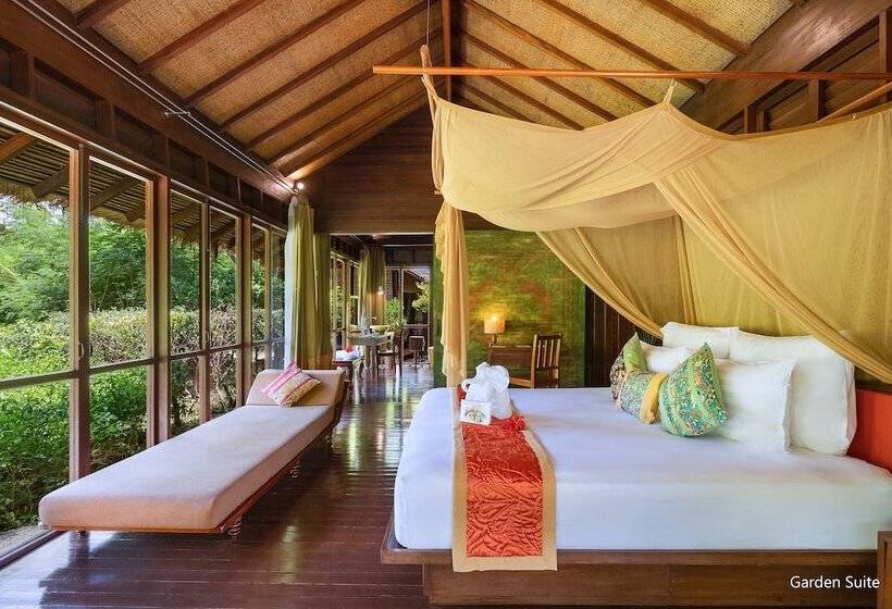 فندق Zeavola Resort